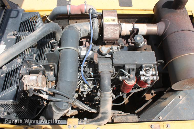 image for item DD5235 2005 Komatsu PC300LC-7L excavator