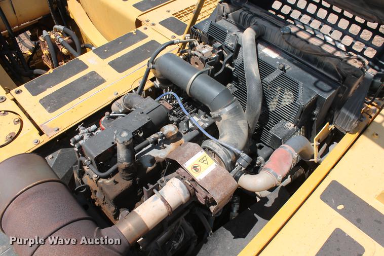 image for item DD5235 2005 Komatsu PC300LC-7L excavator