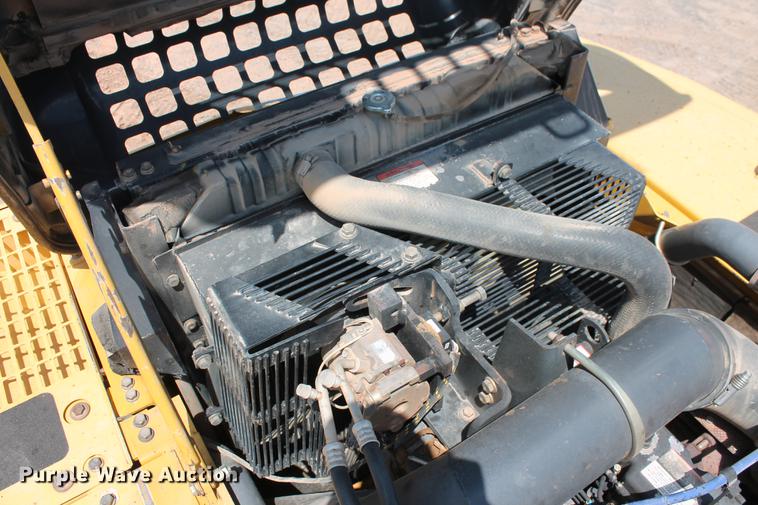 image for item DD5235 2005 Komatsu PC300LC-7L excavator