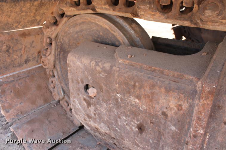 image for item DD5235 2005 Komatsu PC300LC-7L excavator