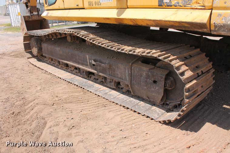 image for item DD5235 2005 Komatsu PC300LC-7L excavator