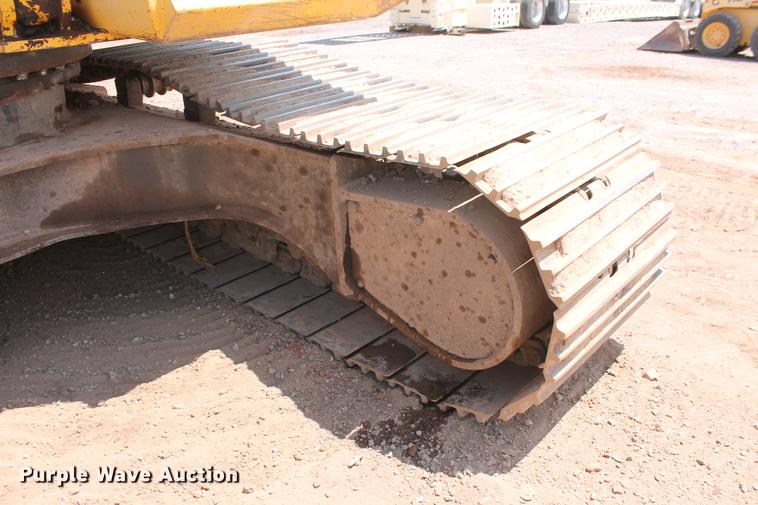 image for item DD5235 2005 Komatsu PC300LC-7L excavator