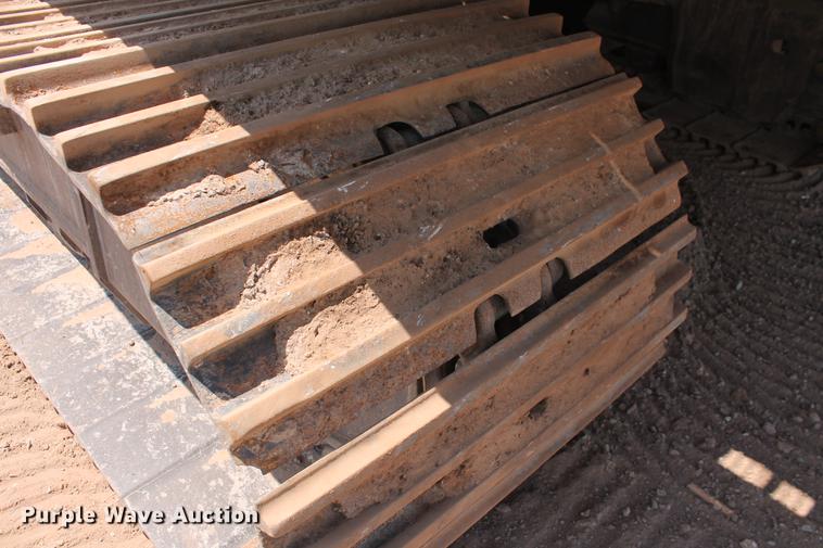 image for item DD5235 2005 Komatsu PC300LC-7L excavator