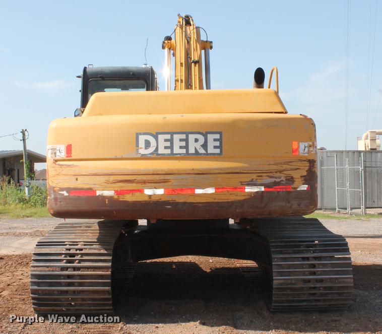 image for item DD5236 2007 John Deere 200C LC excavator