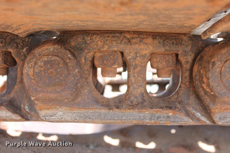 image for item DD5236 2007 John Deere 200C LC excavator