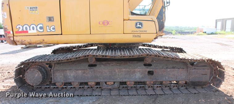 image for item DD5236 2007 John Deere 200C LC excavator