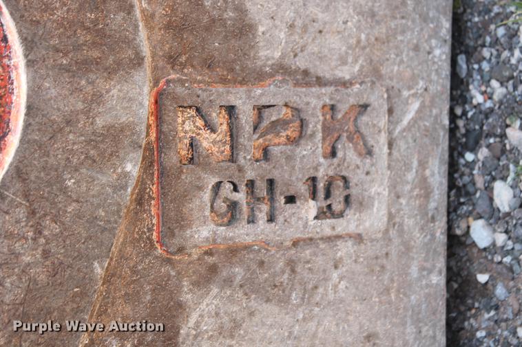 image for item DD5248 NPK GH-10 hammer