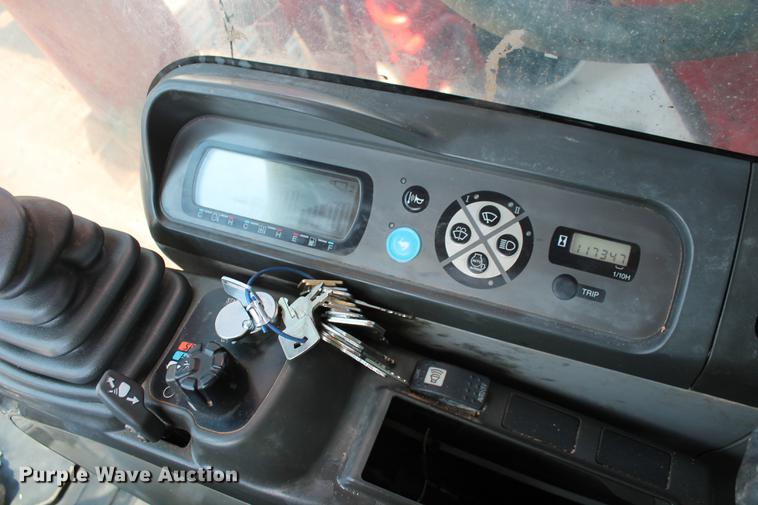 image for item DD5249 2011 Link Belt 210 X2 excavator