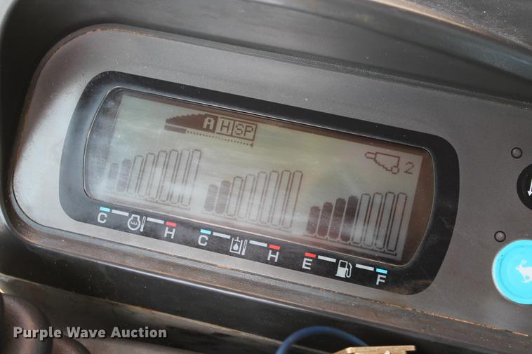 image for item DD5249 2011 Link Belt 210 X2 excavator