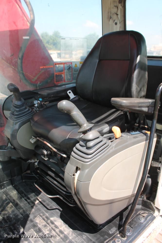 image for item DD5249 2011 Link Belt 210 X2 excavator