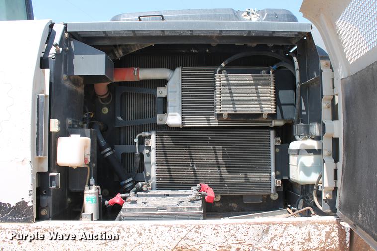 image for item DD5249 2011 Link Belt 210 X2 excavator