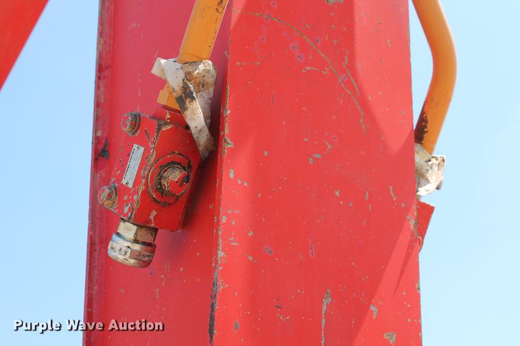 image for item DD5249 2011 Link Belt 210 X2 excavator