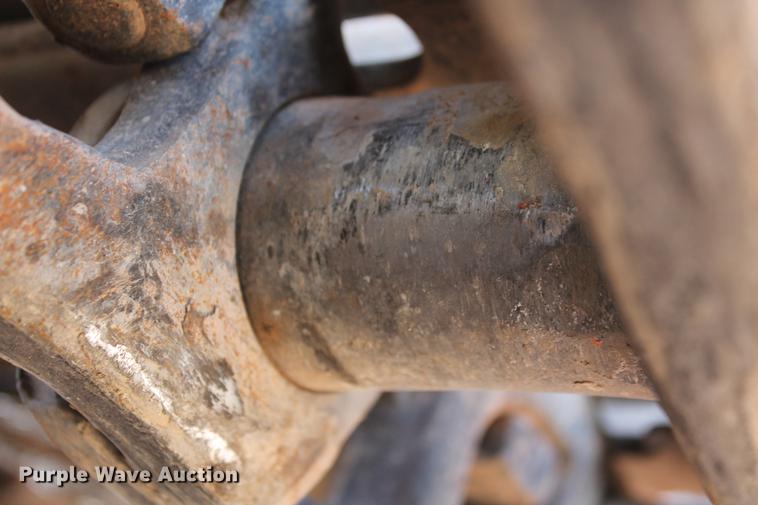 image for item DD5249 2011 Link Belt 210 X2 excavator