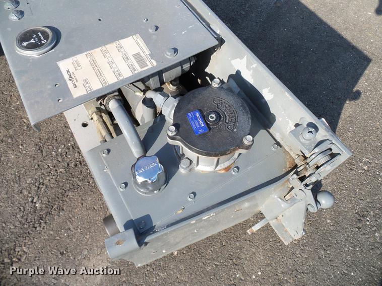 image for item DD8293 2009 Skyjack SJIII 3219 scissor lift