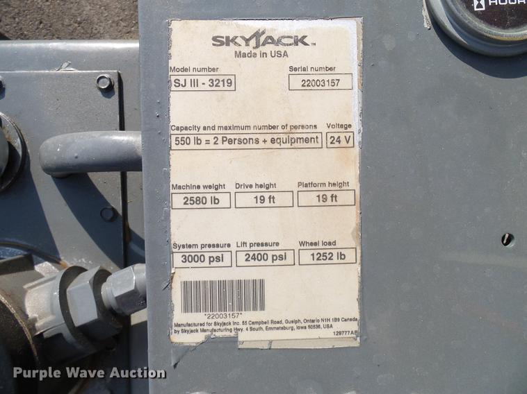 image for item DD8293 2009 Skyjack SJIII 3219 scissor lift