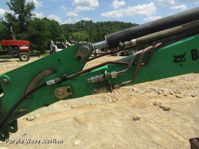 image for item DD8500 2006 Bobcat 328 mini excavator