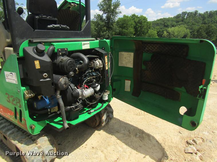 image for item DD8500 2006 Bobcat 328 mini excavator