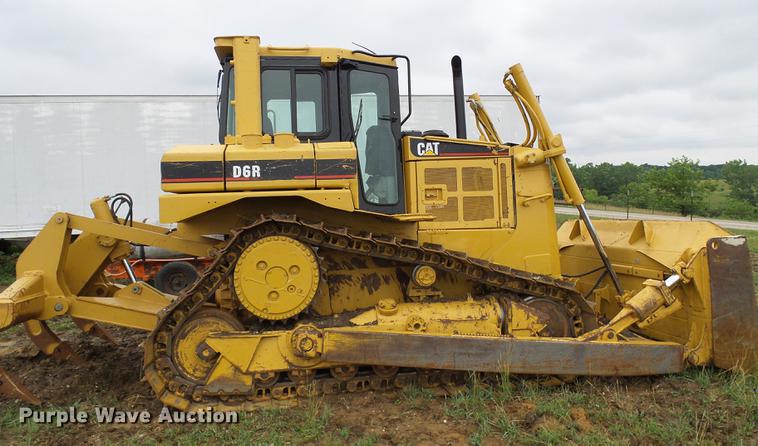 image for item DD8571 2006 Caterpillar D6R XL Series III dozer