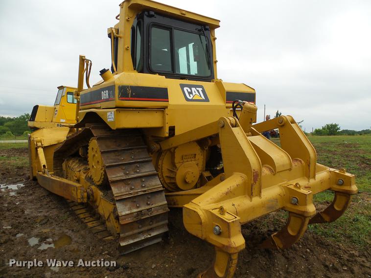 image for item DD8571 2006 Caterpillar D6R XL Series III dozer