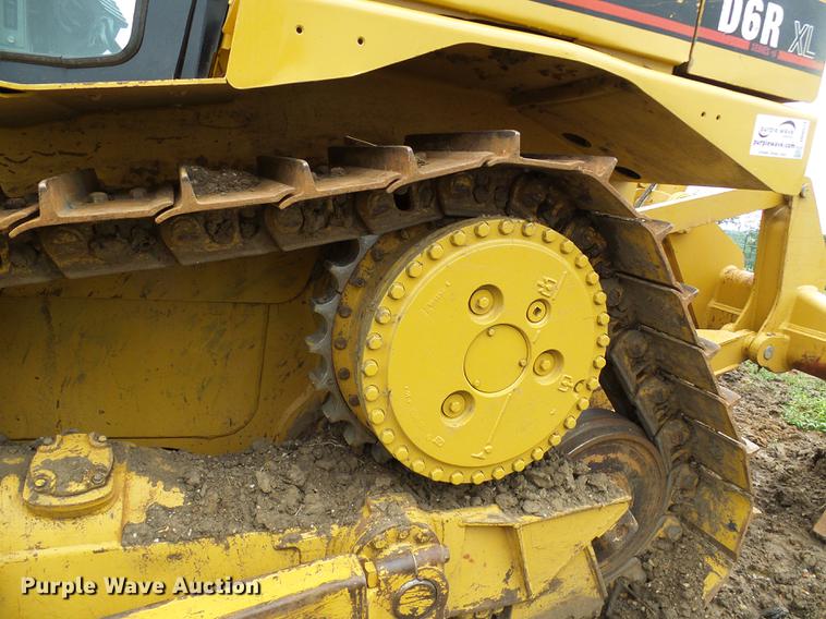 image for item DD8571 2006 Caterpillar D6R XL Series III dozer