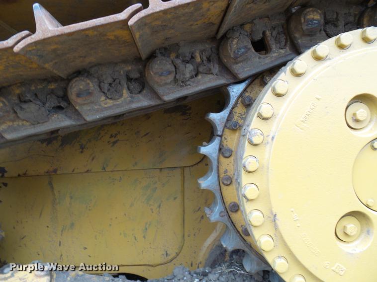 image for item DD8571 2006 Caterpillar D6R XL Series III dozer