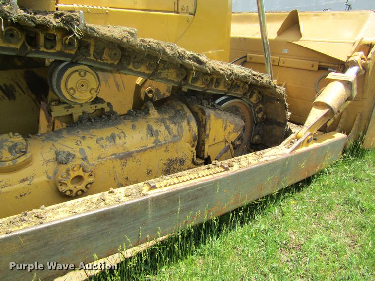 image for item DD8571 2006 Caterpillar D6R XL Series III dozer