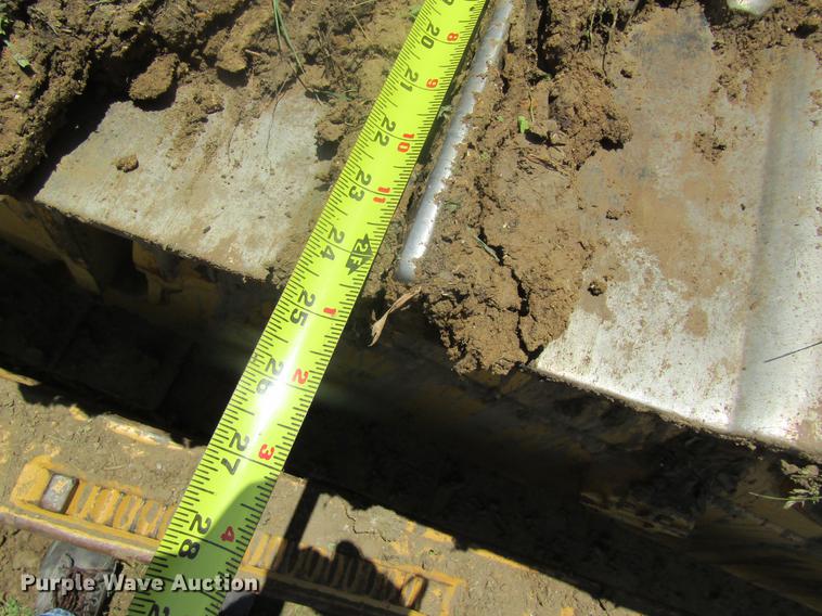 image for item DD8571 2006 Caterpillar D6R XL Series III dozer