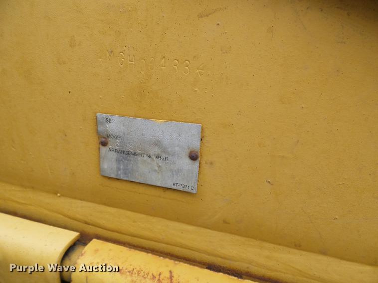 image for item DD8571 2006 Caterpillar D6R XL Series III dozer