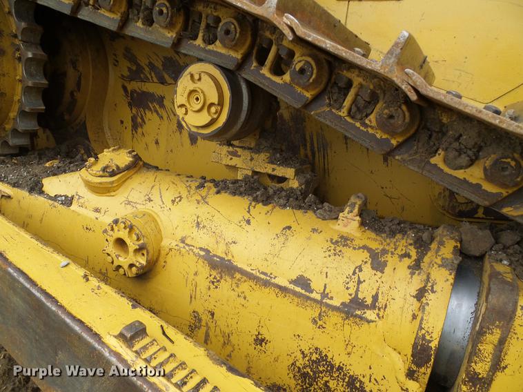image for item DD8571 2006 Caterpillar D6R XL Series III dozer