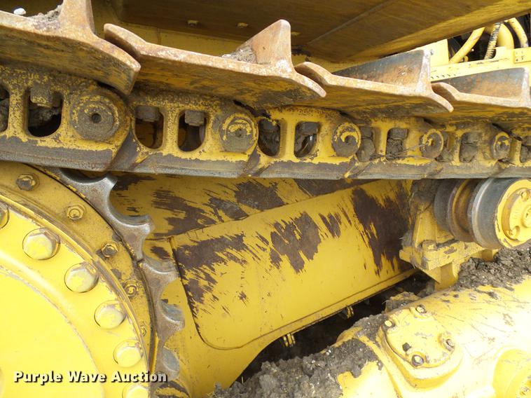 image for item DD8571 2006 Caterpillar D6R XL Series III dozer
