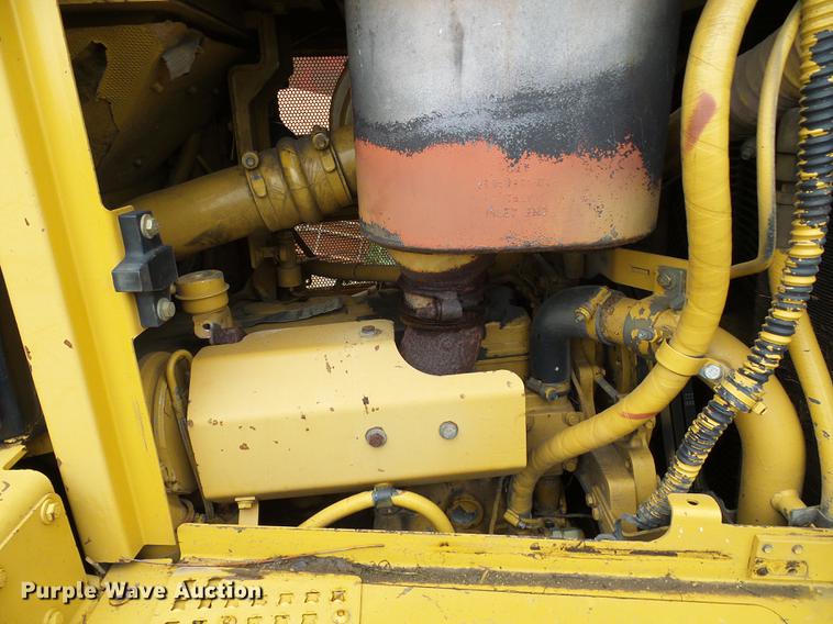 image for item DD8571 2006 Caterpillar D6R XL Series III dozer