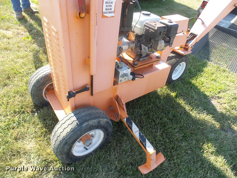 image for item DD8627 Allmand Chief EZ Breaker