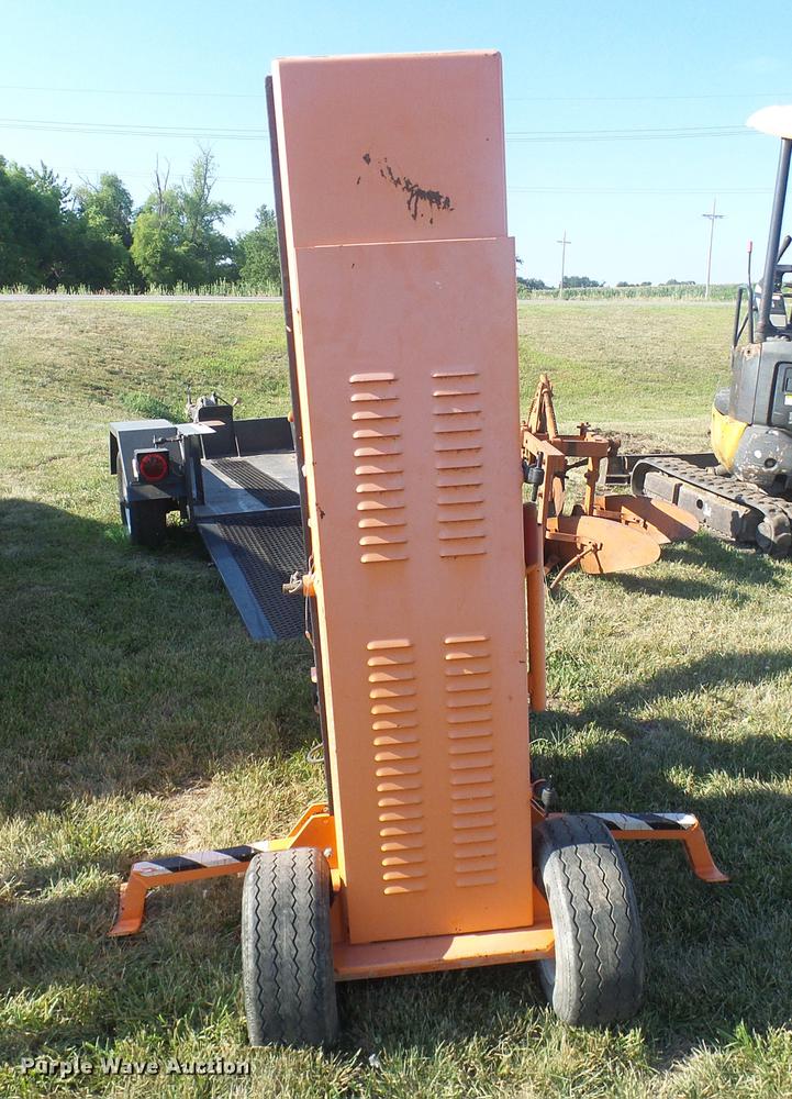 image for item DD8627 Allmand Chief EZ Breaker