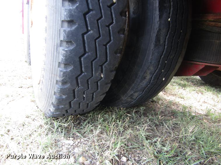 image for item DD8823 2004 XL Specialized 101RG drop deck equipment trailer