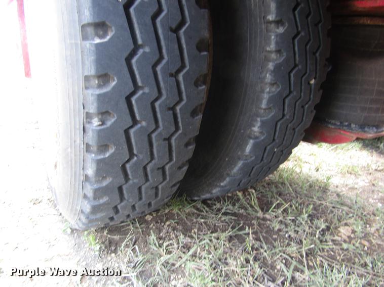 image for item DD8823 2004 XL Specialized 101RG drop deck equipment trailer