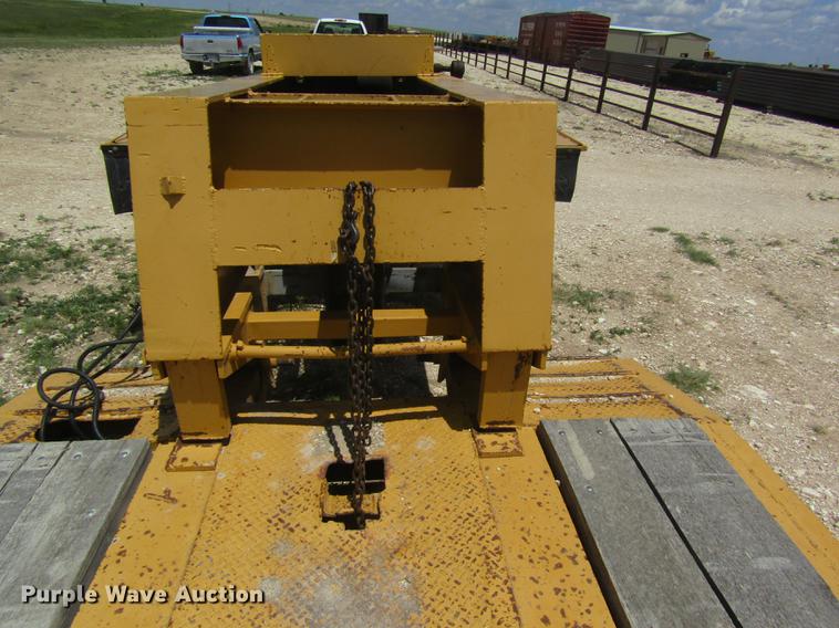 image for item DD8825 1984 Witco Challenger RG50 lowboy equipment trailer