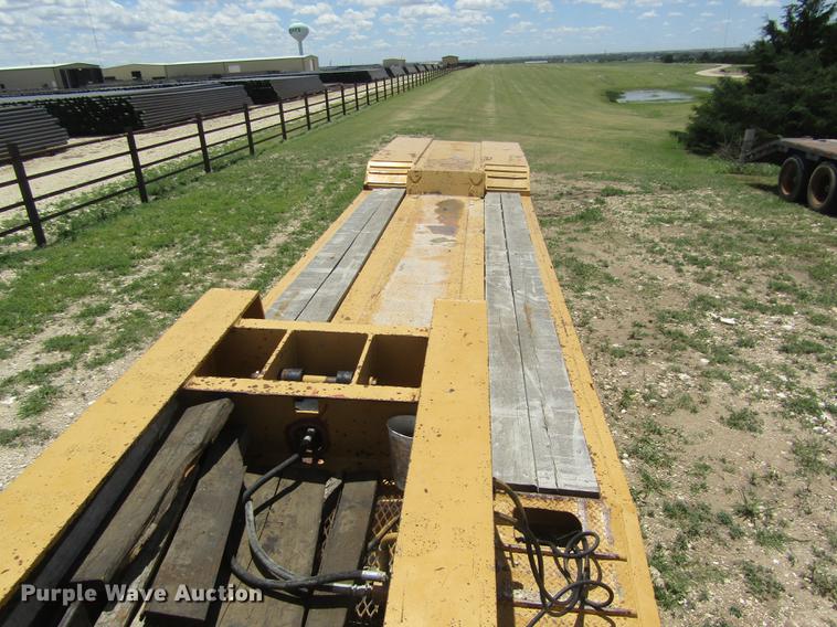image for item DD8825 1984 Witco Challenger RG50 lowboy equipment trailer