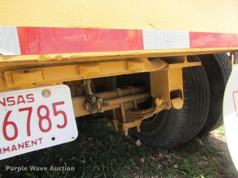 image for item DD8825 1984 Witco Challenger RG50 lowboy equipment trailer