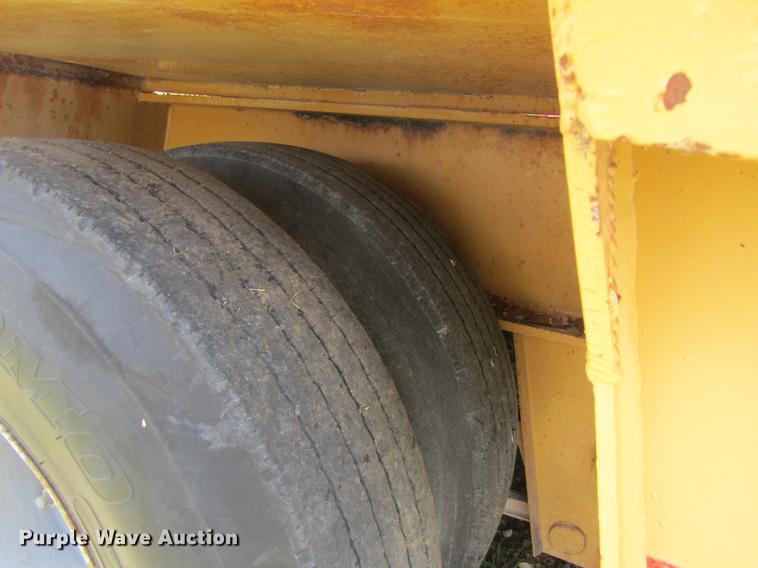 image for item DD8825 1984 Witco Challenger RG50 lowboy equipment trailer