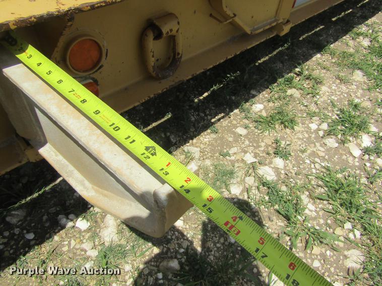 image for item DD8825 1984 Witco Challenger RG50 lowboy equipment trailer