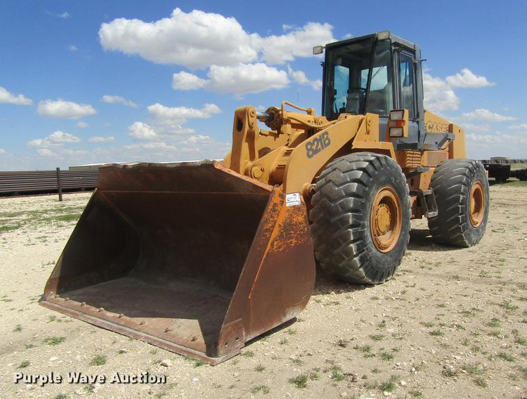 image for item DD8827 1998 Case 821B wheel loader