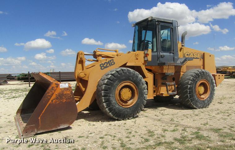 image for item DD8827 1998 Case 821B wheel loader