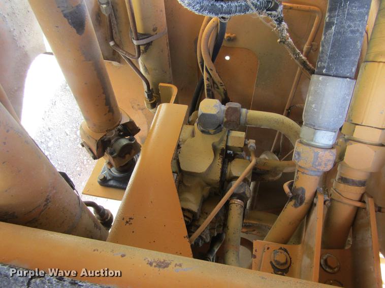 image for item DD8827 1998 Case 821B wheel loader