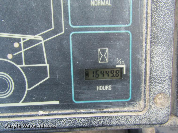 image for item DD8827 1998 Case 821B wheel loader