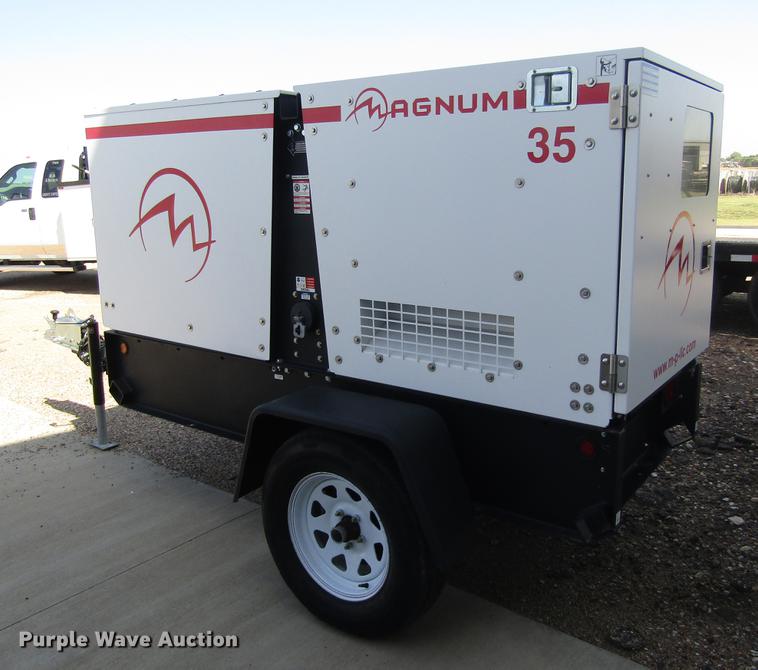 image for item DD8833 2014 Magnum MMG35 generator