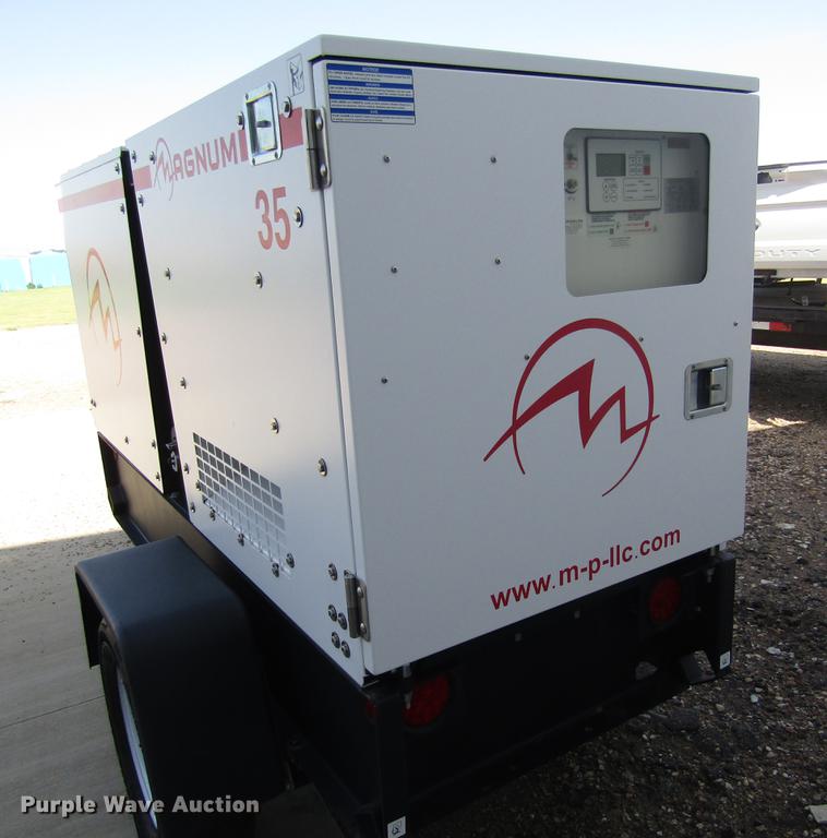 image for item DD8833 2014 Magnum MMG35 generator