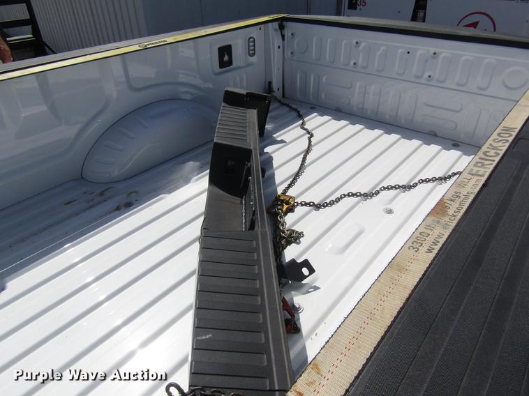 image for item DD8834 2018 Ford F350 pickup truck bed