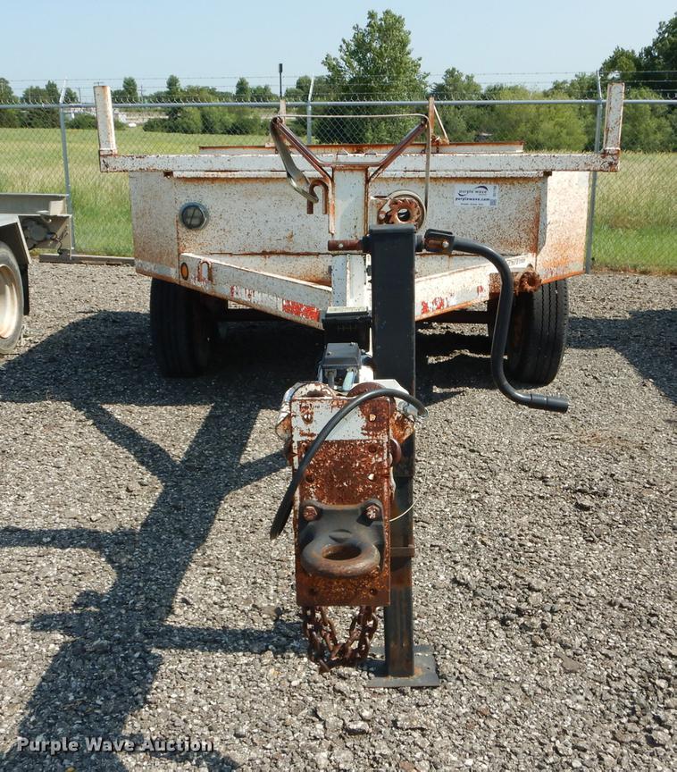 image for item DE1798 1991 C-14 pole trailer
