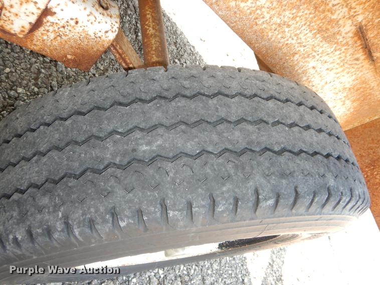 image for item DE1798 1991 C-14 pole trailer