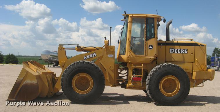 image for item DE2953 1999 John Deere 644H wheel loader